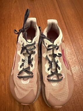 Altra Women's Athletic Shoes in Blush Pink and Cream